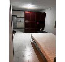 Zimmer mit eigener Küche und Bad für eine Person - Münchsmünster