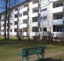 2-Zimmer-Wohnung in Rosenheim - 920,00 EUR Kaltmiete, ca.  74,00 m² in Rosenheim (PLZ: 83022) Innenstadt