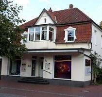 Kleiner Laden zu vermieten - 1.650,00&nbsp;EUR Kaltmiete, ca.&nbsp; 100,00&nbsp;m&sup2; in Malente (PLZ: 23714)
