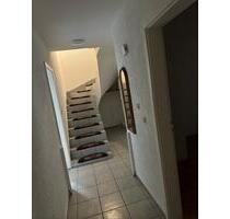 Souterrain Wohnung 3 Zimmer - 600,00&nbsp;EUR Kaltmiete, ca.&nbsp; 80,00&nbsp;m&sup2; in Bad Nauheim (PLZ: 61231)