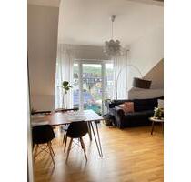 Gutgeschnittene und stillvolle 2 ZKB im DG (2 OG), Konz-Karthaus