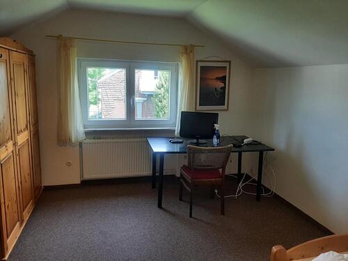 Foto - WG Zimmer in Ailingen - 380,00&nbsp;EUR Kaltmiete, ca.&nbsp; 20,00&nbsp;m&sup2;