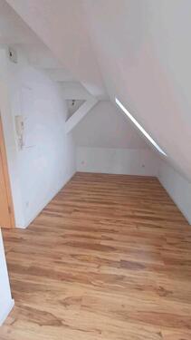 Foto - 1.5 Zimmer Dachgeschoßwohnung in Höchberg