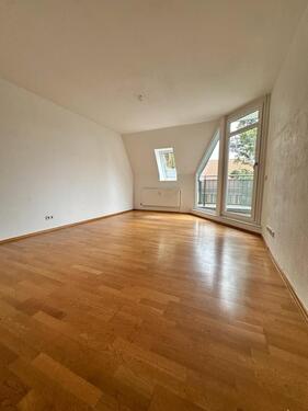 Foto - 2 Zimmer Dachgeschoßwohnung zur Miete in Berlin