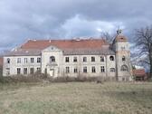 Foto - Idyllisches Schloßgebäude, mit lukrativem Konzept 01756654786
