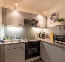 Wohnen auf Zeit in Scharbeutz - 800,00 EUR Kaltmiete, in Stockelsdorf (PLZ: 23617)