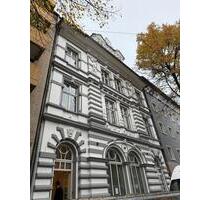 Luxuriöse 2-Zimmer-Wohnung im 3. OG mit Loggia in Pempelfort - Düsseldorf