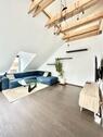 Foto - Helle 2,5-Zimmer-Dachgeschosswohnung mit Terrace – Kurzzeitmiete