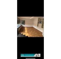 Penthouse Wohnung 2 Zimmer - 1.300,00 EUR Kaltmiete, ca. 86,00 m² in Mönchengladbach (PLZ: 41179) West Penthouse Wohnung 2 Zimmer - 1.300,00 EUR Kaltmiete, ca. 86,00 m² in Mönchengladbach (PLZ: 41179) West