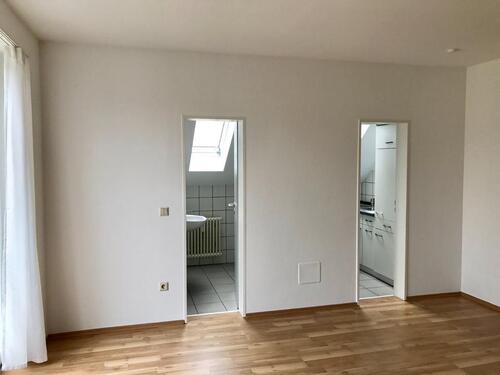 Foto - 1 Zimmer Dachgeschoßwohnung zur Miete in Bayreuth