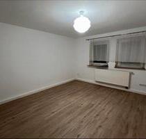 2 Zimmer Wohnung - 900,00&nbsp;EUR Kaltmiete, ca.&nbsp; 42,80&nbsp;m&sup2; in Stuttgart (PLZ: 70437) Mühlhausen