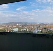 Traumhafte Aussicht: 2-Zi-Whg im 17. Stock mit Balkon - Erlangen Alterlangen