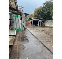 Freifläche mit Carport in Mannheim