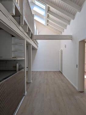 Foto - Helle frisch renovierte 4-Zimmer-Wohnung mit Blick ins Grüne