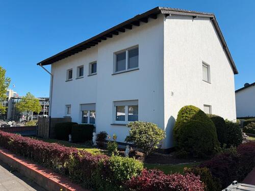 Foto - Großzügiges Zweifamilienhaus - 450.000,00&nbsp;EUR Kaufpreis, ca.&nbsp; 220,00&nbsp;m&sup2;
