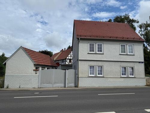 Foto - Schöne Dreiraumwohnung mit Innenhof in Behringen