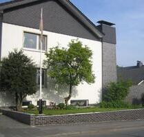 Schöne und helle 3 Zimmer Wohnung mit Balkon - Lippstadt Garfeln