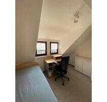 Wunderschönes kleines Zimmer Nähe Musikfachschule wird frei - Kronach