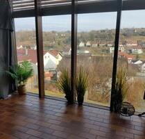 Schöne 5 Zimmerwohnung 126qm mit Wintergarten und Balkon - Haiterbach