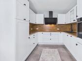 Foto - Helle 4-Zimmer-Wohnung mit 114 m², Balkon & Aufzug – modernisiert