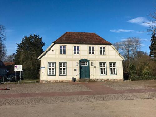 Foto - Gemütliche und Lichtdurchflutete 3 Raum Wohnung am Schlosspark