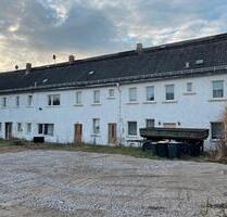 Mehrfamilienhaus + 1682qm Grundstück nähe Störmthaler See - Rötha