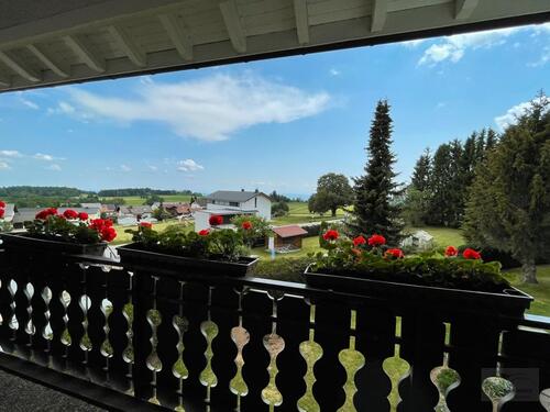 Foto - Möblierte großzügige 3-Zimmer-Wohnung in Höchenschwand zur Miete!