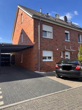 Foto - Doppelhaushälfte in Niederkassel Lülsdorf