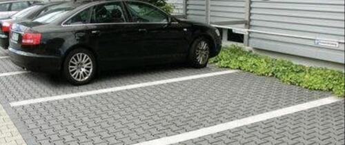 Foto - Parkplatz zu vermieten in Ditzingen (Württembergstraße 42)