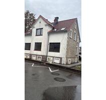 Schöne 4 Zi.-Wohnung Küche, Bad in Heidenoldendorf - Detmold Hakedahl