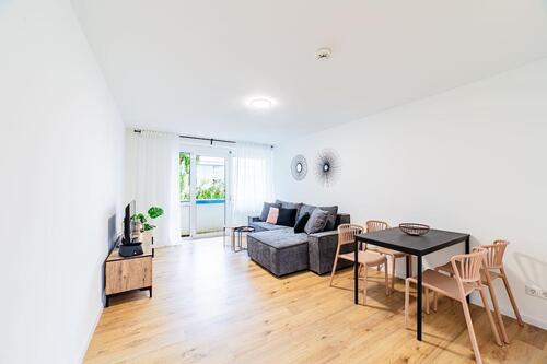 Foto - Sanierte & Möblierte 2-Zimmer-Wohnung mit Balkon - Miete all inclusive