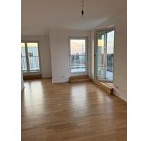 Penthouse Wohnung mit umlaufender Terasse - Berlin Lichtenberg