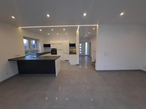 Foto - 6 Zimmer Doppelhaushälfte zur Miete in Wolfsburg