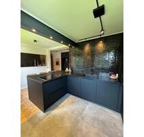 Hochwertig modernisierte 2-Zimmer-Wohnung in Klein-Borstel - Hamburg Ohlsdorf