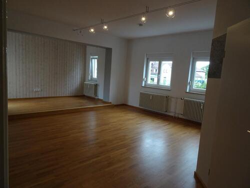 Foto - Großzügige 3 Zimmer Erdgeschosswohnung Rödental