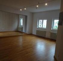 Großzügige 3 Zimmer Erdgeschosswohnung Rödental