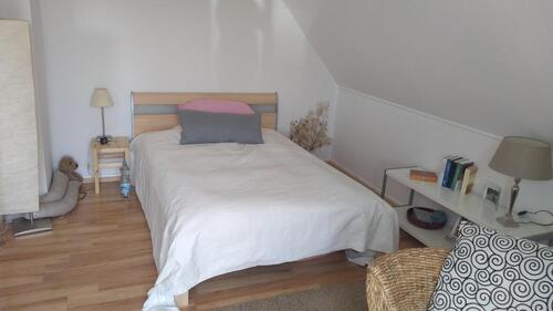 Foto - 1-2 Zimmer in WG (70m²) ggf. GRÜNDUNG im Raum Barendorf, 9Km >Lbg