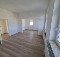 2 Raum Wohnung , neu saniert 1.Etg , Stadtrand - Groitzsch