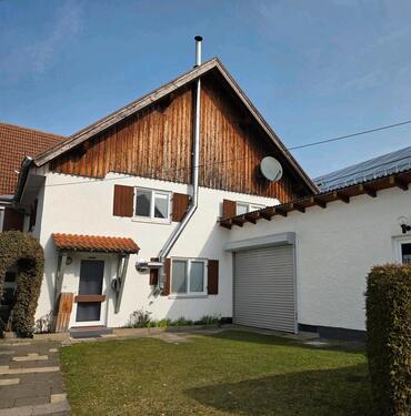 Foto - Charmante 4,5 Zimmer, 128m² Maisonette Wohnung mit kleinem Garten