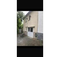 2-3 Familienhaus in ilsfeld - 430.000,00&nbsp;EUR Kaufpreis, ca.&nbsp; 130,00&nbsp;m&sup2; in Ilsfeld (PLZ: 74360)