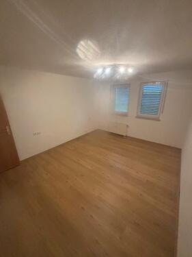 Foto - 3 Zimmer Wohnung - 1.200,00&nbsp;EUR Kaltmiete, ca.&nbsp; 85,00&nbsp;m&sup2;