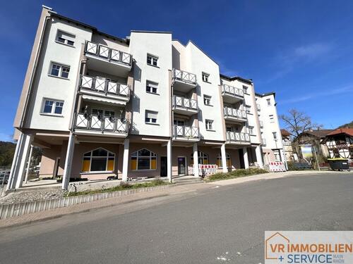 Foto - Helle 2-Zimmer-Wohnung mit Balkon, Aufzug & Stellplatz in 98617 Meiningen!