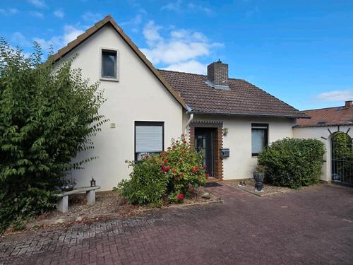 Foto - 5 Zimmer Einfamilienhaus zum Kaufen in Bad Arolsen