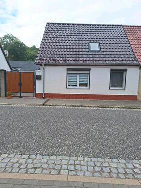 Foto - Einfamilienhaus - 80.000,00&nbsp;EUR Kaufpreis, ca.&nbsp; 65,00&nbsp;m&sup2;