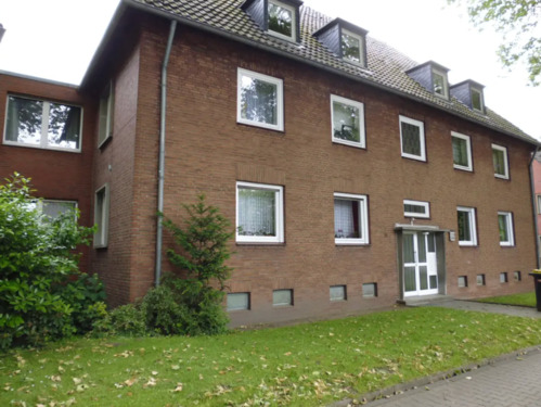 Foto - Schöne, renovierte 3ZKB Dachgeschosswohnung mit Garage!