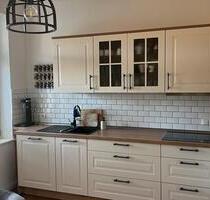 Wunderschöne Wohnung mit Küche und Balkon - Zeitz