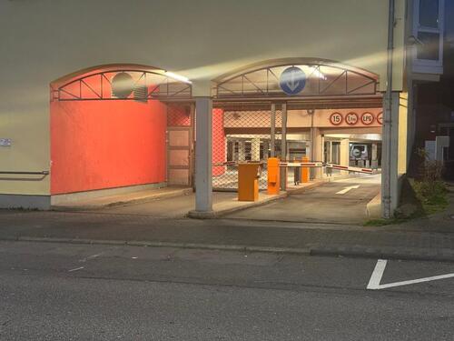 Foto - Tiefgaragenstellplatz zu vermieten