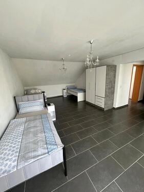 Foto - 5 Zimmer Dachgeschoßwohnung zur Miete in Germersheim