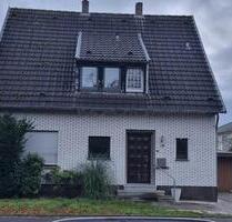 Freistehendes Einfamilienhaus - 349.000,00 EUR Kaufpreis, in Rheinberg (PLZ: 47495)