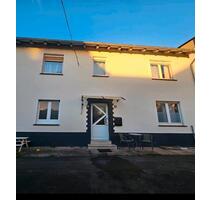 *Noch ohne Makler Provision *Zweifamilienhaus (Reihenhaus) - Morschen